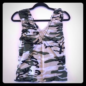 CAMOUFLAGE tank top! Size Large